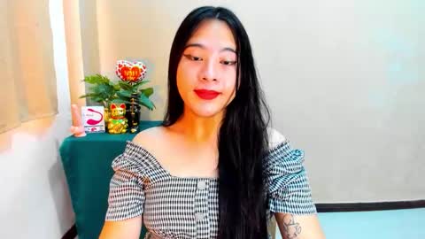 Snapshot of cutie_asianwoman chatting on October 12, 6:50 am cutie_asianwoman online show from October 12, 6:50 am