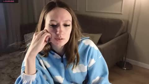 Snapshot of cutie_naughty_girl chatting on October 12, 9:13 am Kate online show from October 12, 9:13 am