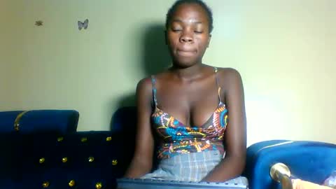cutieplush online show from May 7, 9:21 pm