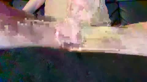 cwaddle online show from January 27, 5:15 pm