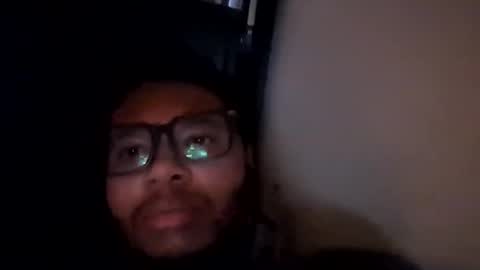 Clay Ali B. online show from October 12, 4:38 am