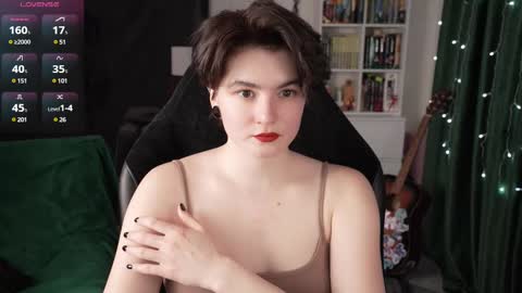 Snapshot of cybersamuraii chatting on March 2, 8:40 pm Helen Blossom online show from March 2, 8:40 pm