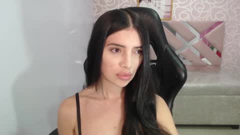 Snapshot of cynthia_ch chatting on October 14, 4:04 am CINTIA ARAUJO online show from October 14, 4:04 am