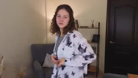 Snapshot of cynthia_myers chatting on October 20, 1:16 pm Lola online show from October 20, 1:16 pm
