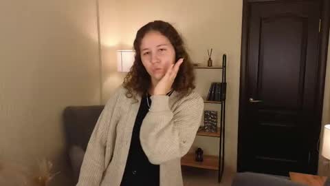 Snapshot of cynthia_myers chatting on October 15, 1:23 pm Lola online show from October 15, 1:23 pm