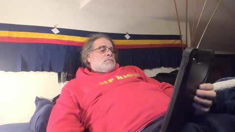 Andrew Thomas online show from January 9, 9:16 am