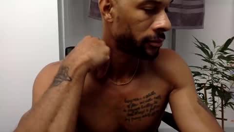 Snapshot of d33d667696 chatting on September 29, 4:00 am Dday2 online show from September 29, 4:00 am