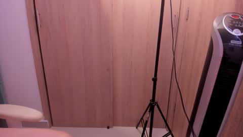 darling online show from March 11, 7:33 am