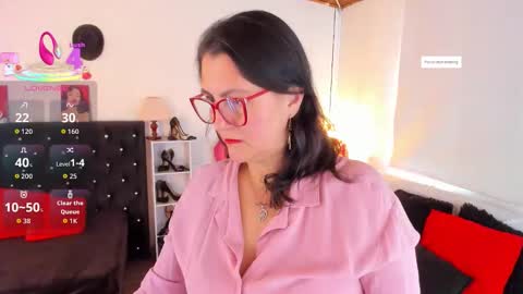 Mia  online show from December 1, 12:58 pm