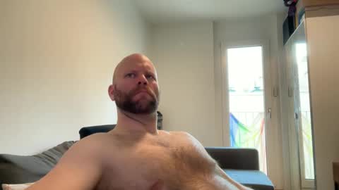 da_flows online show from April 17, 10:28 am