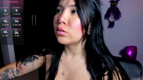 Snapshot of daahanna_ chatting on January 25, 11:32 pm Ailyn online show from January 25, 11:32 pm
