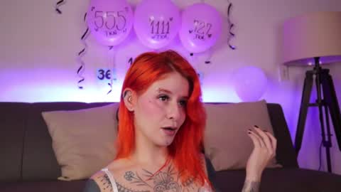 Darlene online show from February 7, 2:47 am