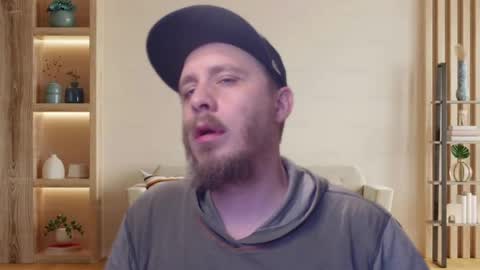 Snapshot of dabbydaddy25 chatting on September 18, 9:57 am dabbydaddy25 online show from September 18, 9:57 am