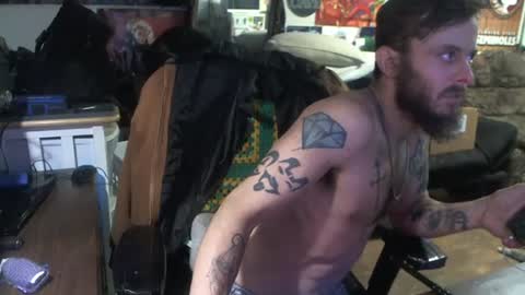 dadddyyycloudy online show from February 14, 6:29 pm