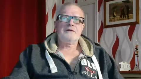 Brian ... online show from February 20, 9:09 pm