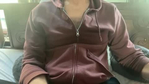 daddnextdoor online show from September 19, 12:20 pm