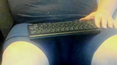 daddy_dick_0 online show from April 15, 5:27 pm