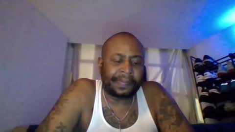 daddydickxm online show from April 2, 3:36 am