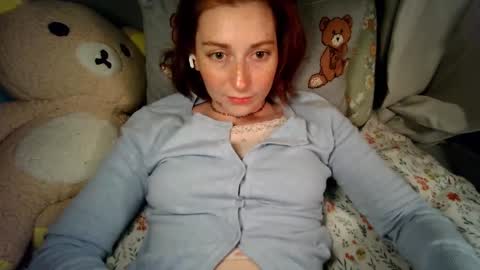 Snapshot of daddysdollhouse chatting on September 26, 4:09 am Saoirse online show from September 26, 4:09 am
