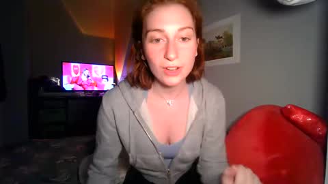 Snapshot of daddysdollhouse chatting on February 14, 4:58 am Saoirse online show from February 14, 4:58 am