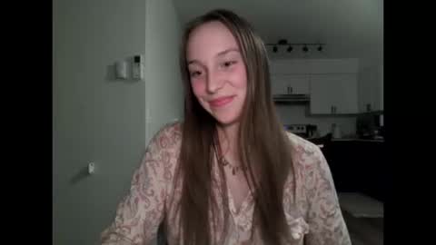 Snapshot of daddysssgoodgirl chatting on October 12, 6:28 am daddys good girl online show from October 12, 6:28 am