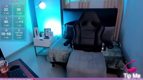 Snapshot of dafne_00 chatting on October 13, 12:40 pm Dafne online show from October 13, 12:40 pm