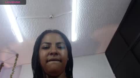 dafne online show from December 14, 7:36 pm