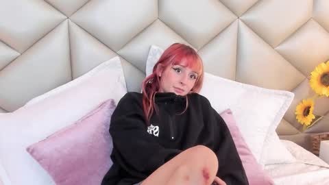 Dafnne online show from November 27, 5:15 am