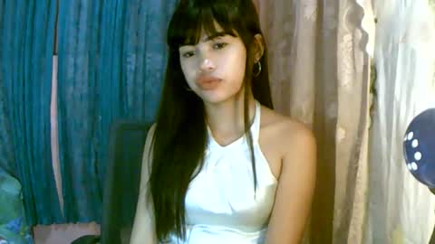 Im Dahlia online show from April 30, 10:53 am