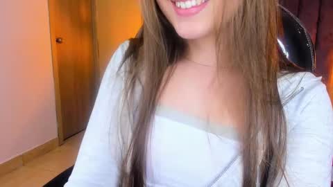 Dahlia online show from November 18, 6:16 am