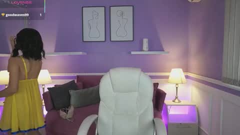 Dahlia Grey online show from October 6, 11:39 am