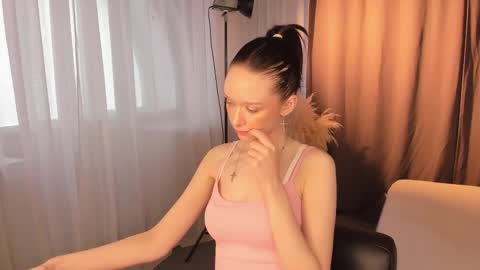 Snapshot of daily_glam chatting on September 25, 2:13 pm daily_glam online show from September 25, 2:13 pm