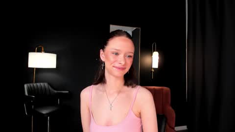 Snapshot of daily_glam chatting on October 6, 12:12 pm daily_glam online show from October 6, 12:12 pm