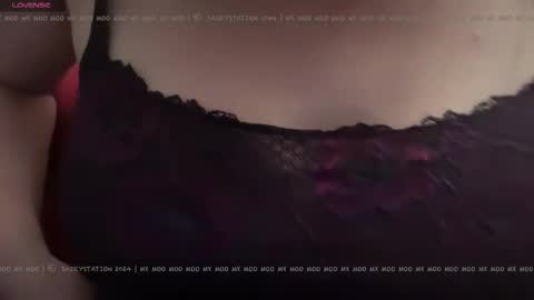 Mx Mommy Moo online show from January 12, 5:09 pm