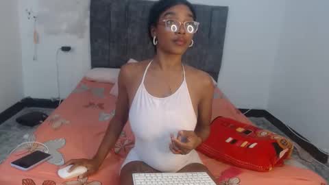 daisha_becker online show from October 2, 1:59 am