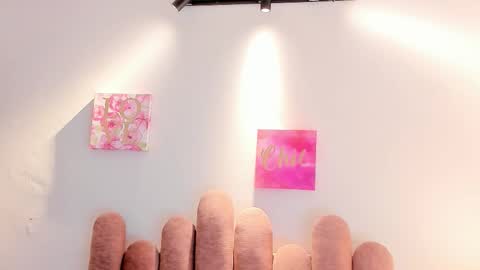 Snapshot of daisy93_ chatting on October 1, 11:20 am D A I S Y online show from October 1, 11:20 am