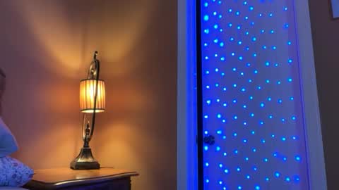 Daisy137 online show from March 31, 1:33 pm