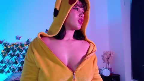 Snapshot of daisy_girll chatting on September 20, 1:14 pm daisy_girll online show from September 20, 1:14 pm