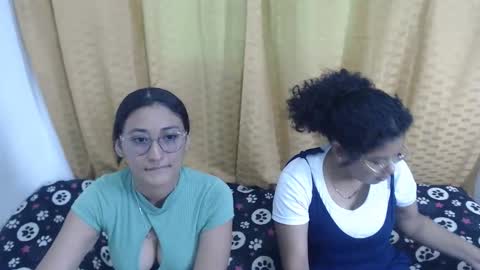 Daisy hot x online show from October 19, 9:30 pm