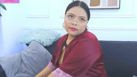 Snapshot of daisy_price chatting on October 18, 11:47 am Daisy Price online show from October 18, 11:47 am