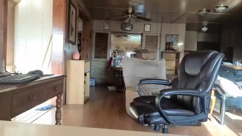 dakit online show from September 28, 3:10 pm