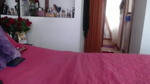   Dakota  online show from February 17, 1:22 pm