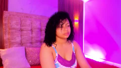 Snapshot of dakota_mars chatting on October 12, 12:31 pm dakota_mars online show from October 12, 12:31 pm