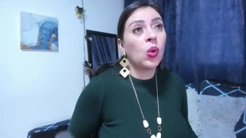 Dakotaagray online show from November 16, 12:29 pm