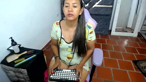 daleska_delicious1 online show from March 6, 12:48 pm