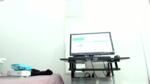 Snapshot of dalia_2 chatting on September 10, 12:11 am Ren online show from September 10, 12:11 am