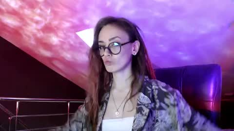Snapshot of dalia_peach chatting on February 4, 9:17 am Dalia online show from February 4, 9:17 am