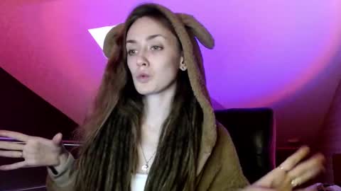 Snapshot of dalia_peach chatting on January 16, 10:10 am Dalia online show from January 16, 10:10 am