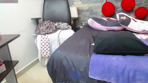 Snapshot of daliadubey chatting on September 21, 11:58 am dalia dubey online show from September 21, 11:58 am
