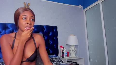 Snapshot of dalilaqueenthe1 chatting on October 3, 12:13 pm Dalila online show from October 3, 12:13 pm